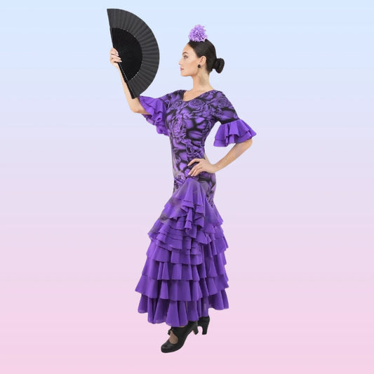 Flamenco dance dress. Elastic fabric fits very well and is very comfortable