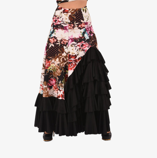 Flemish skirt with floral print. Neoprene and elastic resistant fabric